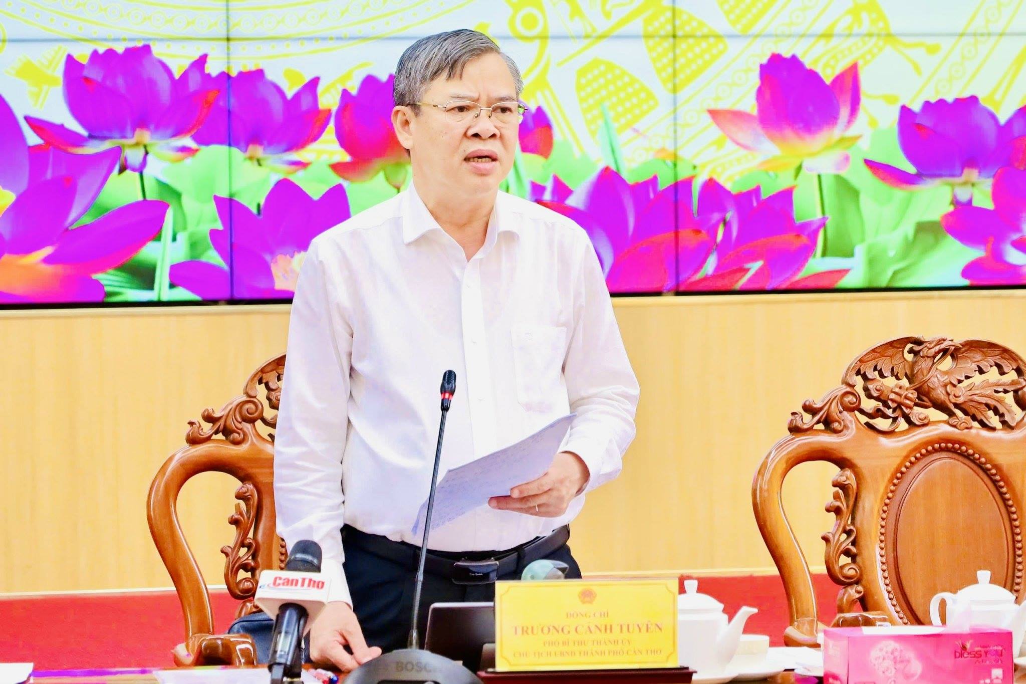 UBND TP Cần Thơ họp phiên thường kỳ tháng 8/2026